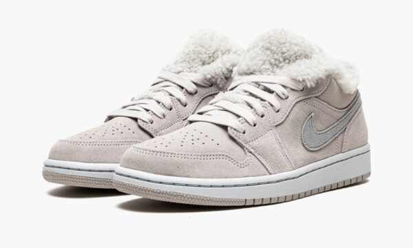 nike-wmns-air-jordan-1-low-se-sherpa-fleece-do0750-002-athleticbrat-3