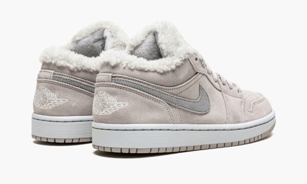 nike-wmns-air-jordan-1-low-se-sherpa-fleece-do0750-002-athleticbrat-4