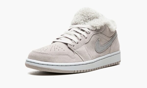 nike-wmns-air-jordan-1-low-se-sherpa-fleece-do0750-002-athleticbrat-5